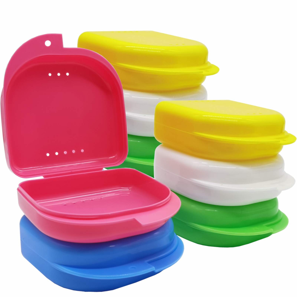 CAJAS RETENEDOR Y PROTESIS